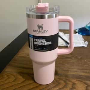 40oz OG petal Stanley